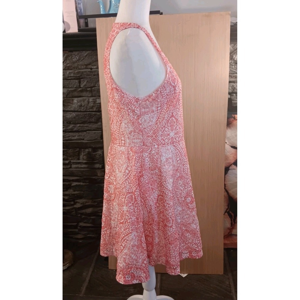 Aeropostale XL Pink White Key Hole Back Knee Length Flare Skirt Paisley /Floral - Picture 6 of 8